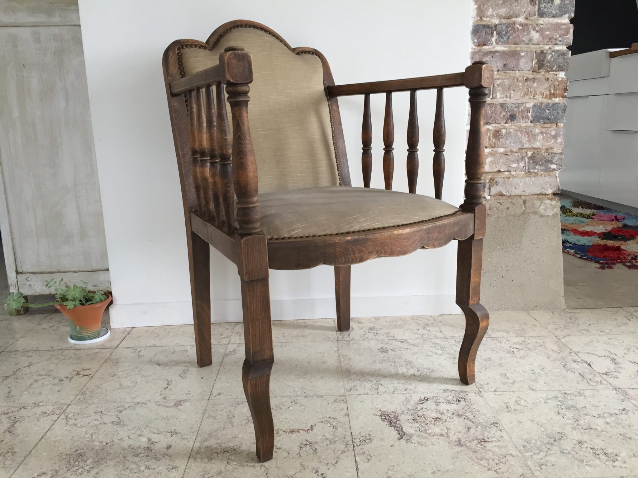 Fauteuil ancien velours